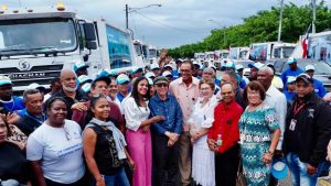 Incorporan 50 camiones al aseo municipio Santo Domingo Este