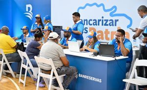 Banreservas respalda la inclusión bancaria con Bancarizar es Patria