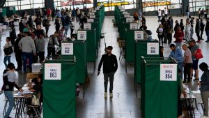CHILE: El ‘en contra’ se impone en voto sobre nueva constitución