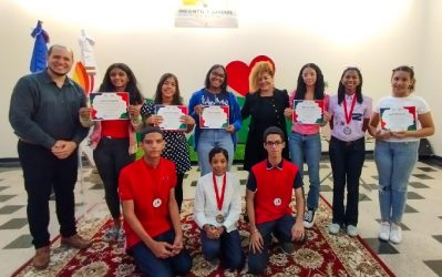 Biblioteca Infantil celebra Concurso de Microcuentos Navideños