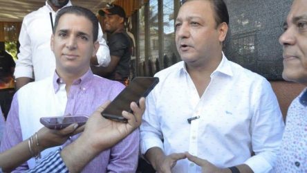 Abel recorre Santiago junto a los candidatos municipales del PLD