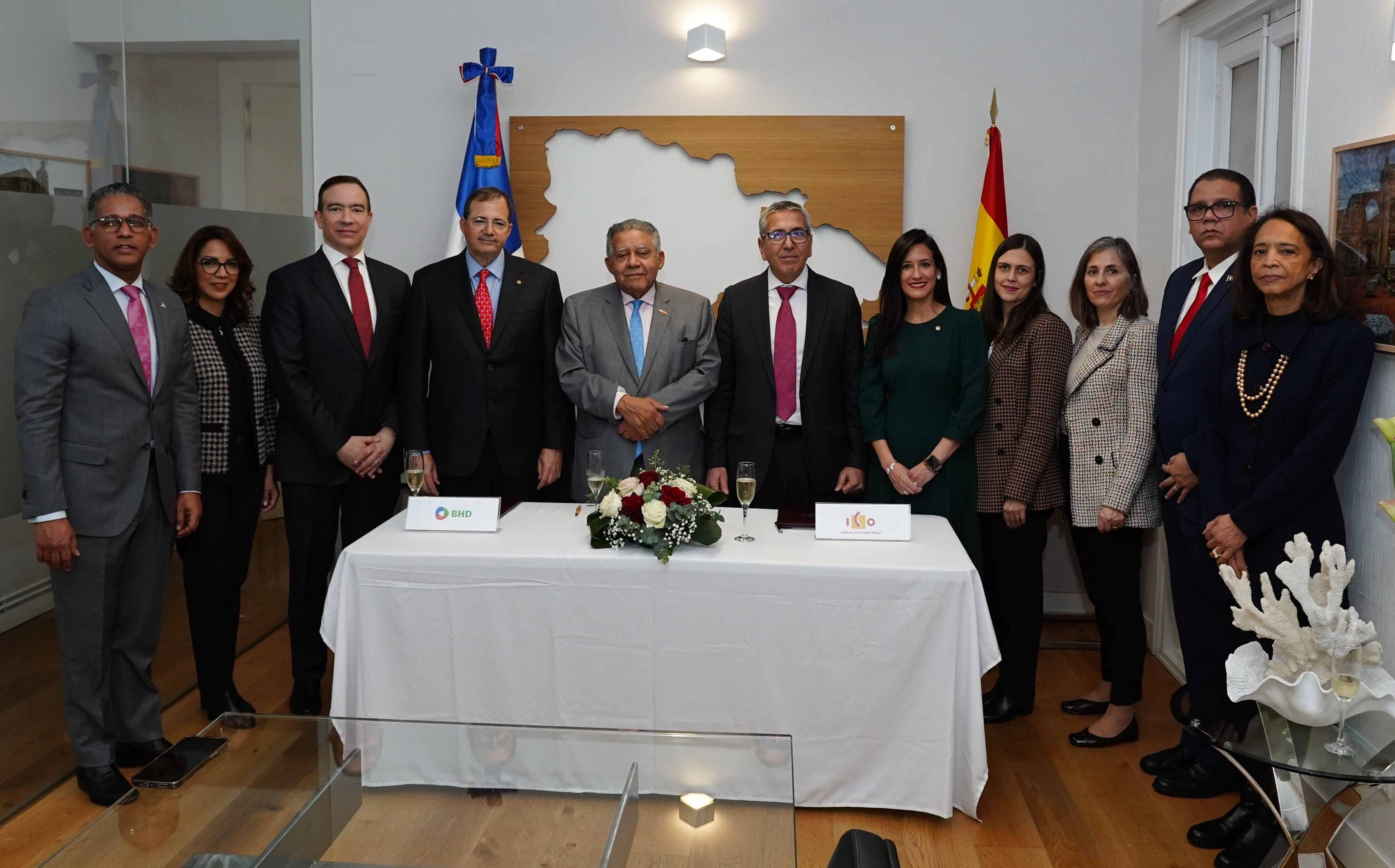 ESPAÑA: ICO, BPD y BHD firman protocolos de actuación imagen