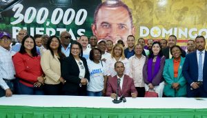 Domingo y Omar visitarán 300 mil hogares en el Distrito Nacional