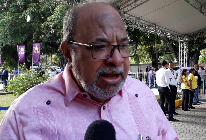 PLD lamenta muerte de Ontiveros y resalta vínculos con Juan Bosch imagen