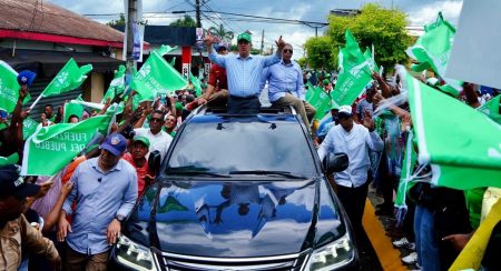 Leonel participará en actos de apoyo a candidatos municipales