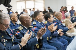 Interior y Policía anuncia seguro  para los bomberos dominicanos