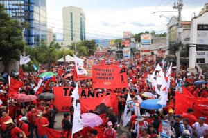 HONDURAS: Miles respaldan el Gobierno de Xiomara Castro