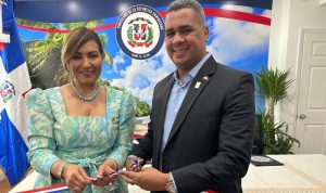 MIAMI: Inauguran ventanilla INPOSDOM en Consulado RD