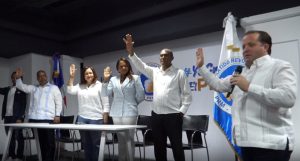 PRM juramenta a Neumann, ex alcaldesa y diputada PRD Sosúa