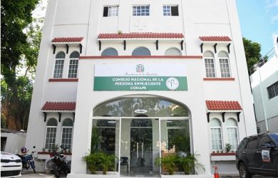 CONAPE benefició más de 300 mil adultos mayores durante el 2023