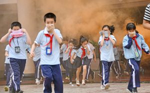CHINA: Al menos 13 muertos por incendio en una residencia escolar