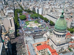 ARGENTINA: Sindicatos prometen «lucha» contra el ajuste de Milei