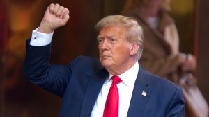 EEUU: Illinois rechaza apartar a Trump de primarias republicanas