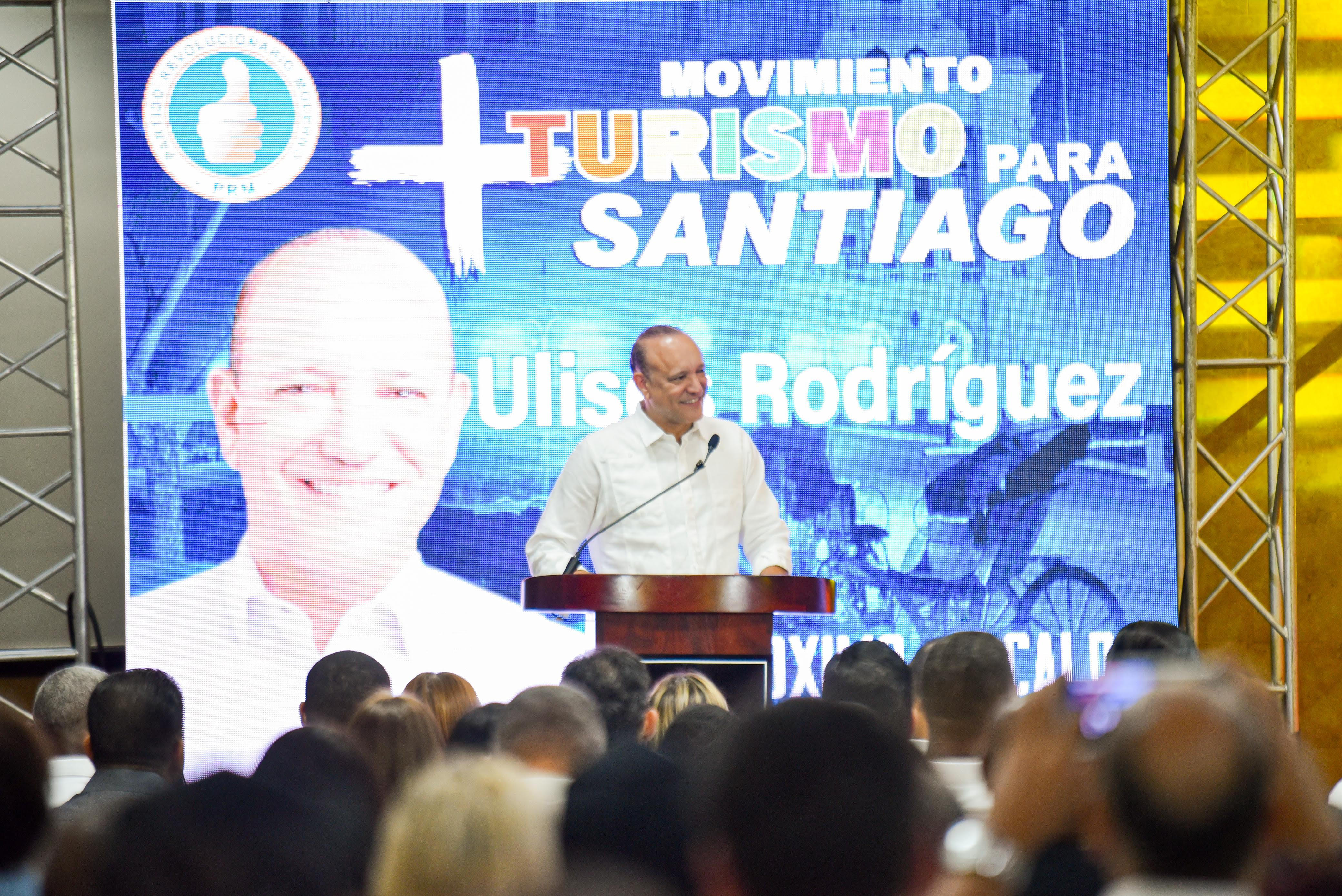SANTIAGO: Aspirante alcalde prioriza desarrollo turístico imagen