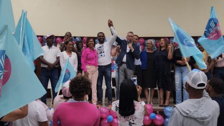 Peña dice en su partido no hay corruptos ni narcotraficantes