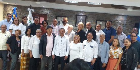 OCOA: Candidatos municipales firman «pacto por el desarrollo» OCOA: Candidatos municipales firman «pacto por el desarrollo»