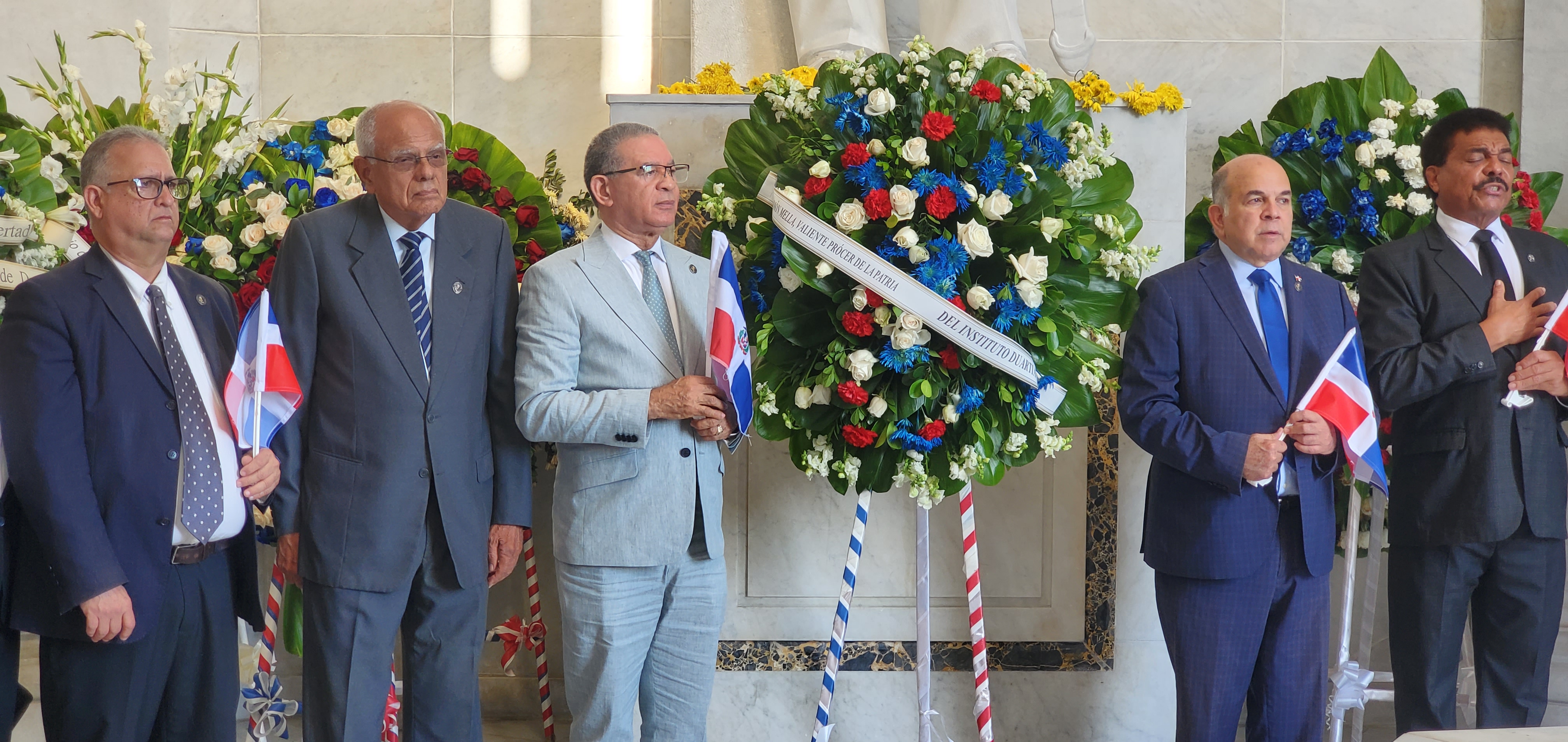 Instituto deplora adquisición de bandera sea gravada con ITBIS imagen