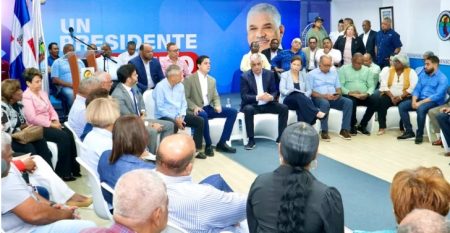 Vargas ve oposición dominicana puede superar diferencia de votos