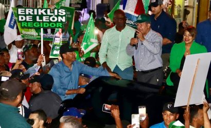 Leonel: Gobierno hace repartos para variar resultados comicios