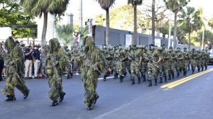 Ministerio de Defensa invita a desfile militar en el Malecón