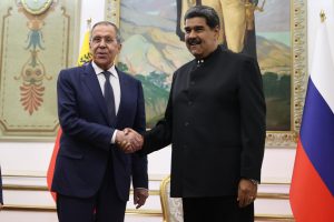 Venezuela y Rusia rechazan los «métodos dictatoriales» de EEUU