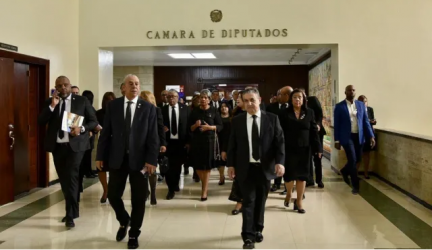 Diputados PLD y PRD abandonaron salón Asamblea Nacional