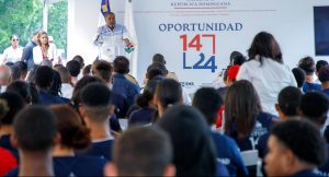 Gabinete de Política Social llega hasta San Cristóbal y Montecristi