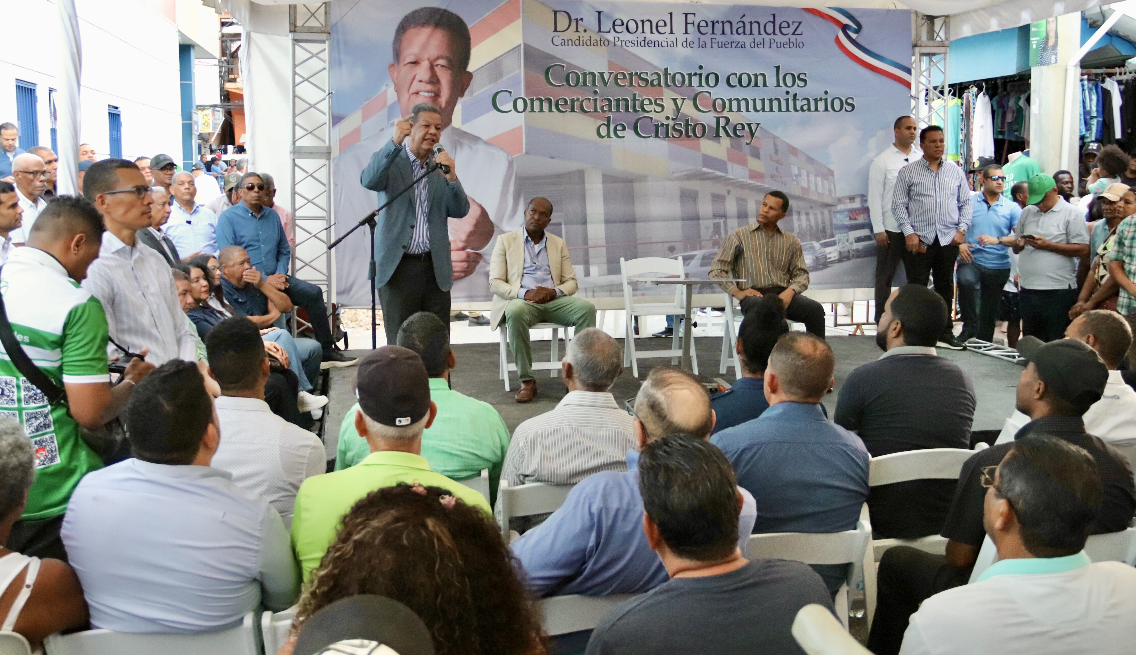 LF atribuye carestía e inseguridad a «medidas erráticas» Abinader imagen