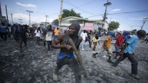Haití: Bandas tendrían cinco mil miembros con armas modernas