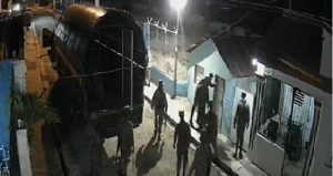 QUEJAS CIUDADANAS: Detienen haitianos en horas de madrugada