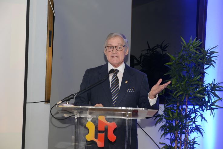 Andújar insta a sectores RD a liderar cuarta revolución industrial imagen
