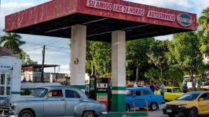 Cuba pone en vigor aumento quintuplica precio combustibles