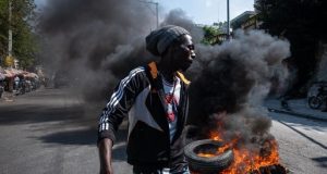 EU anuncia plan evacuar a sus ciudadanos atrapados en Haití