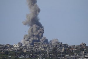 GAZA: Al menos 14 palestinos muertos tras bombardeo israelí
