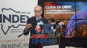 NY: Max Puig dicta conferencia sobre «Clima en Crisis»