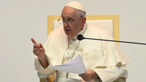 El Papa advierte que la Tierra se está “dirigiendo a la ruina”