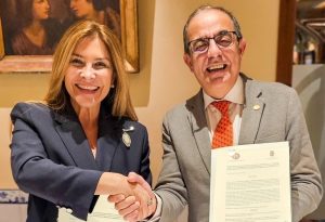 La Alcaldía del DN firma acuerdo con la Universidad de Sevilla