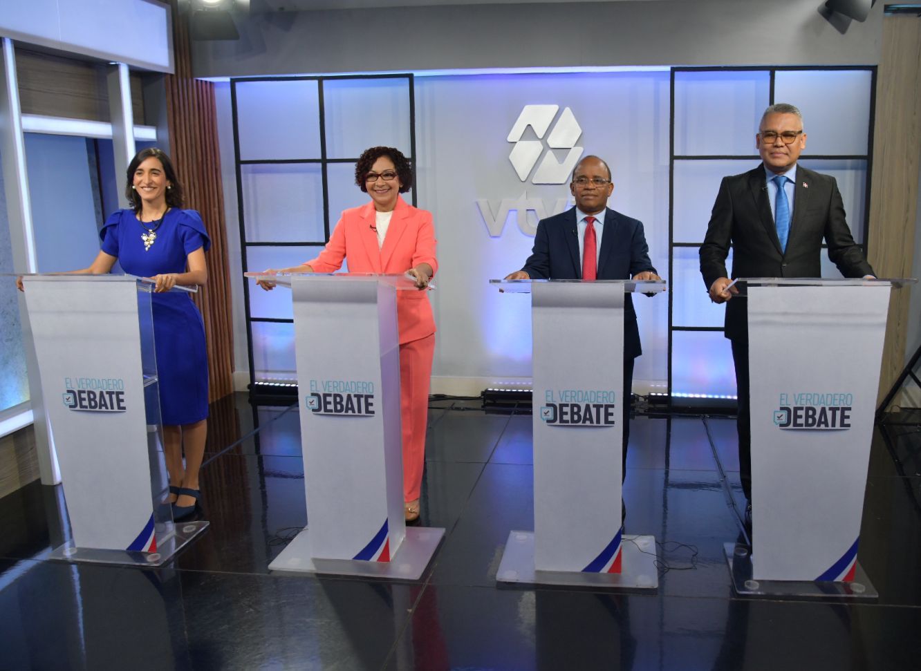 Los candidatos «alternativos» de Rep. Dominicana tuvieron debate