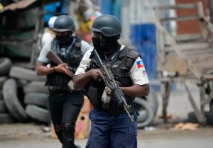 Policía de Haití busca garantizar seguridad del Palacio Nacional