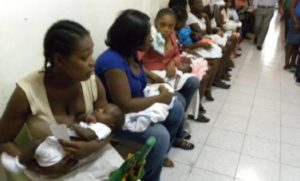 Más de cinco mil haitianas dieron a luz en Dominicana en dos meses