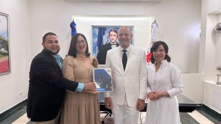SANTIAGO: Ex alcalde Martínez realiza rendición de cuentas