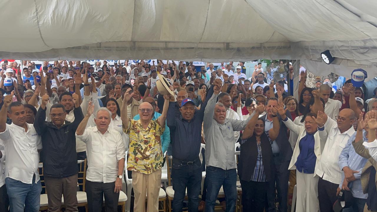 Hipólito estima Abinader ganará elecciones en SDE con un 70% imagen