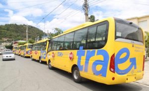 Extenderán San Juan y Barahona  trasporte gratis a los estudiantes 