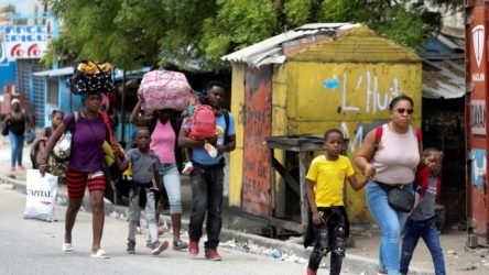 53,125 personas han huido de Puerto Príncipe en tres semanas