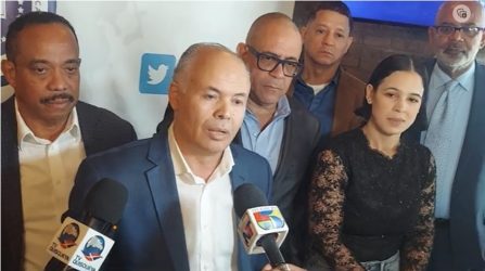 N. YORK: Critica debate no haya tomado en cuenta a la diáspora