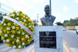 ASDE develiza un busto en honor al legado de Martin Luther King