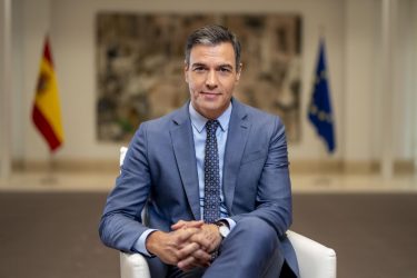 España en suspenso ante posible renuncia de Pedro Sánchez
