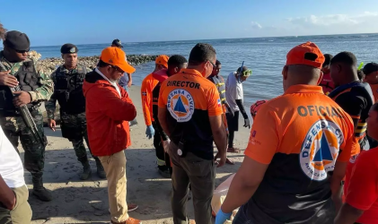 PUERTO PLATA: Recuperan los 3  cuerpos desaparecidos en playa