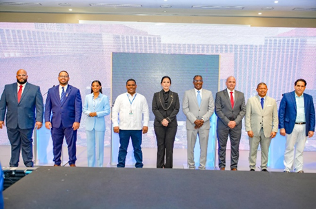 La Vega: Debate electoral Cámara de Comercio proyecta propuestas imagen
