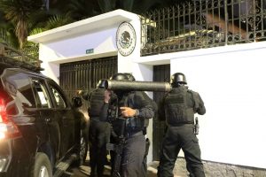 México y Nicaragua rompen con Ecuador tras el asalto a embajada